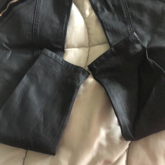 7 for all mankind! Size 27 - Picture 4 of 7